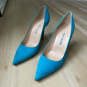 Manolo Blahnik pumps